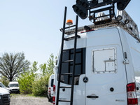 Introducing the 2018 Mercedes-Benz Sprinter 3500 170in. WB a fully equipped service-ready utility va... (image 9)