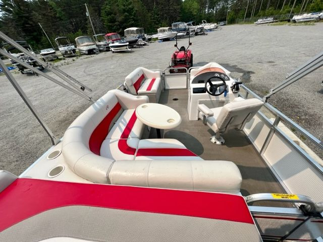 ***200 HRS***2007 16' AVALON PONTOON 40HP 4-STROKE BIGFOOT in Powerboats & Motorboats in Peterborough - Image 2