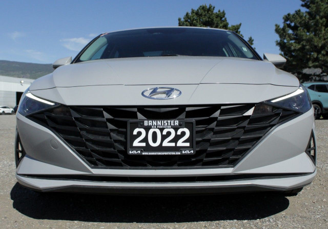 2022 Hyundai Elantra in Cars & Trucks in Penticton - Image 3