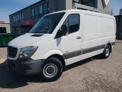 CERTIFICATION INCLUDED! 1 OWNER GOVERNMENT VAN!! RARE 2.1L 4 CYLINDER DIESEL!! 144 WB LOW ROOF!! CUS...