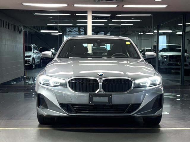 2024 BMW 3 Series 330i xDrive - No Accidents | Apple CarPlay in Cars & Trucks in Calgary - Image 3