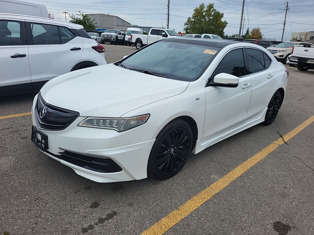 2017 Acura TLX 4dr Sdn SH-AWD V6 Tech in Cars & Trucks in City of Toronto - Image 4