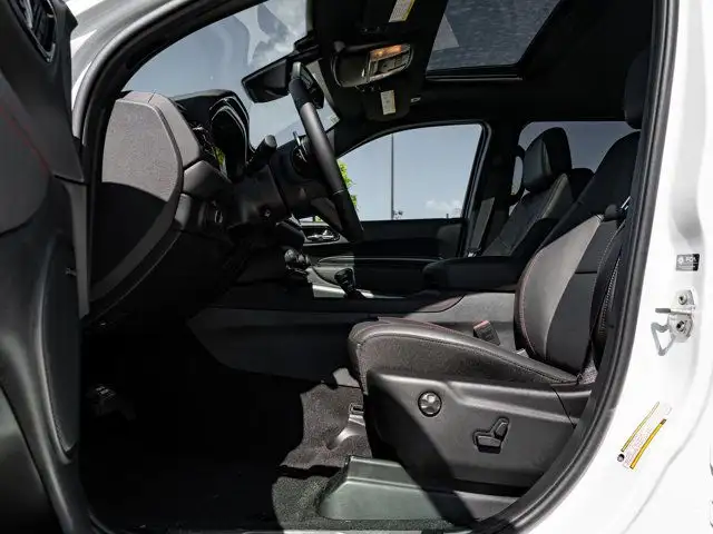 2025 Dodge Durango GT Plus in Cars & Trucks in Barrie - Image 18