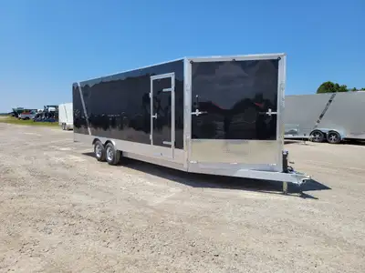 This beautiful 102"x22'+5' Vnose is 27' of total interior length. you have the options of black, whi...