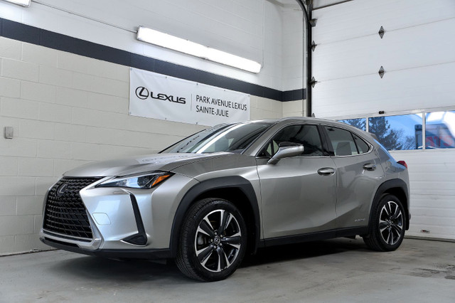 2021 Lexus UX 250h Premium HYBRIDE - AWD - TOIT OUVRANT in Cars & Trucks in Longueuil / South Shore - Image 2