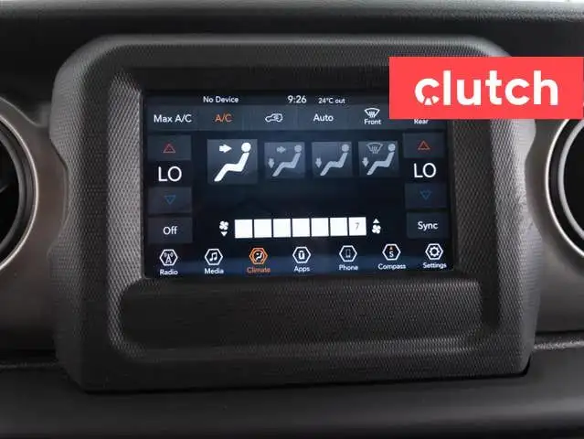 2019 Jeep Wrangler Unlimited Sport S 4x4 w/ Apple CarPlay & Andr in Cars & Trucks in Ottawa - Image 33