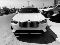 This BMW X3 has a strong Intercooled Turbo Premium Unleaded I-4 2.0 L/122 engine powering this Autom... (image 7)