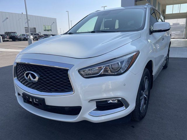 2018 Infiniti QX60 Luxe in Cars & Trucks in Calgary - Image 4