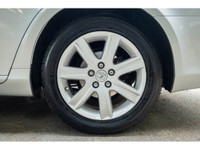 2007 Lexus ES350 Lexus ES sedan with 115,000 kilometers from new. Powered by a 3.5l V6 engine produc... (image 9)