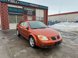 2005 Pontiac Pursuit LOW LOW KM** 49,687 KM**SUNROOF**Full Service History**