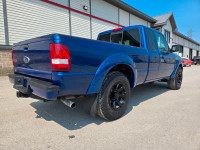 DAI wheels wrapped with Toyo Open Countrt A/T tires Avec plus de 75 véhicules en inventaires à chaqu... (image 7)