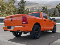 Recent Arrival! 2019 Ram 1500 Classic ST HEMI 5.7L V8 VVT 4WD 17 x 7 Aluminum Wheels, Black 4x4 Badg... (image 5)