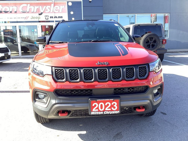 2023 Jeep Compass TRAILHAWK 4X4, NAVIGATION, REMOTE START, SUNRO in Cars & Trucks in Oakville / Halton Region - Image 2