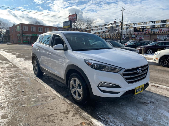 2018 Hyundai Tucson in Cars & Trucks in City of Toronto - Image 3