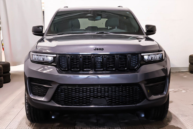 2024 Jeep Grand Cherokee ALTITUDE + 4X4 + TOIT OUVRANT + CARPLAY in Cars & Trucks in Laval / North Shore - Image 2