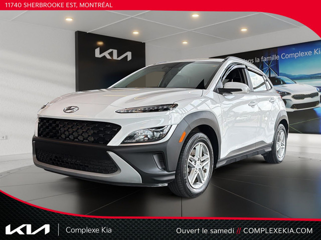 2023 Hyundai Kona Essential AWD Mags S.Chauffants Apple Carplay in Cars & Trucks in City of Montréal