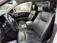This 2017 Infiniti QX60 is a spacious and reliable SUV, perfect for driving in style and comfort. Wi... (image 9)