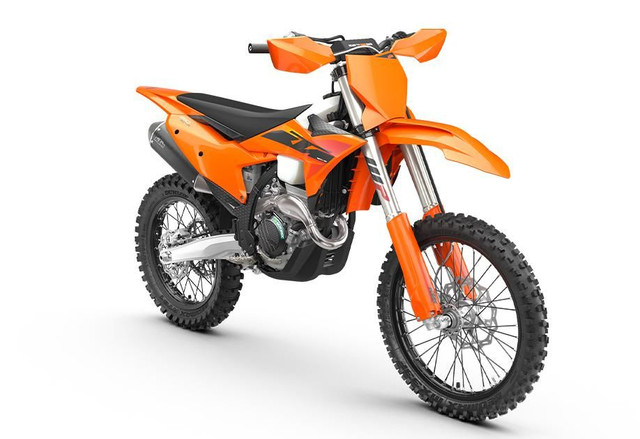 2025 KTM 250 XC-F in Dirt Bikes & Motocross in Longueuil / South Shore - Image 4