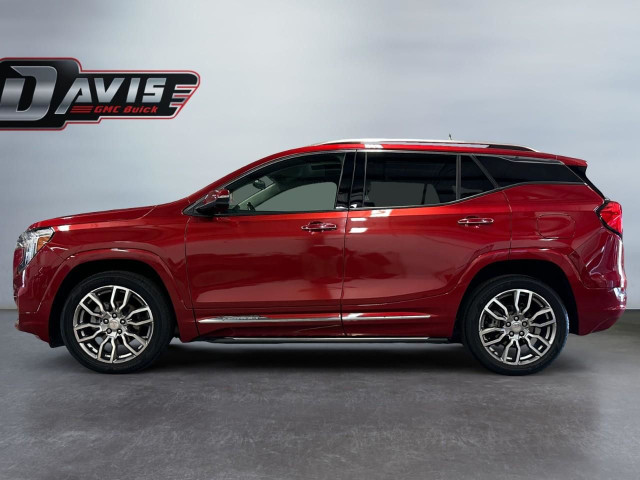 2022 GMC Terrain Denali 1.5L 4CYL | HEATED & VENTED FRONT SEA... in Cars & Trucks in Lethbridge - Image 2