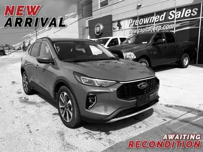 This Ford Escape has a powerful Intercooled Turbo Premium Unleaded I-4 2.0 L/122 engine powering thi...