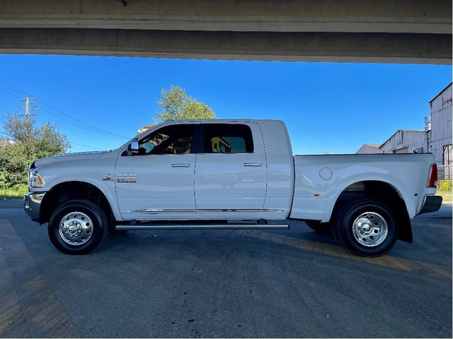 2017 Ram 3500 Limited MEGA CAB DRW 4WD DIESEL AISIN NAV 5TH PKG in Cars & Trucks in Delta/Surrey/Langley - Image 4