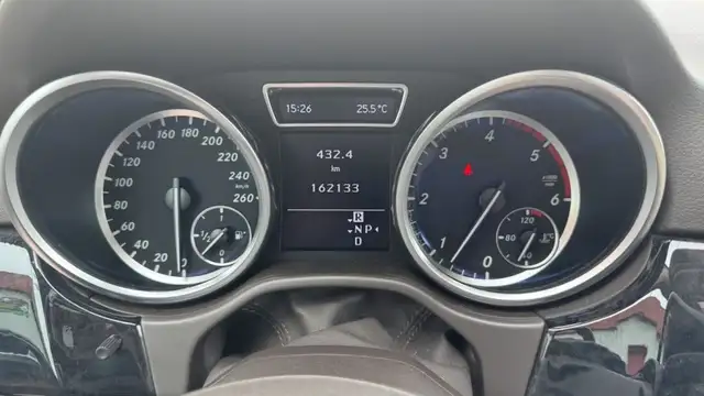 2012 Mercedes-Benz M-Class ML 350 BlueTEC in Cars & Trucks in Laval / North Shore - Image 18