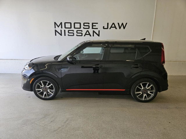 Kia Soul Gt-Line Limited 2020 in Cars & Trucks in Moose Jaw - Image 2