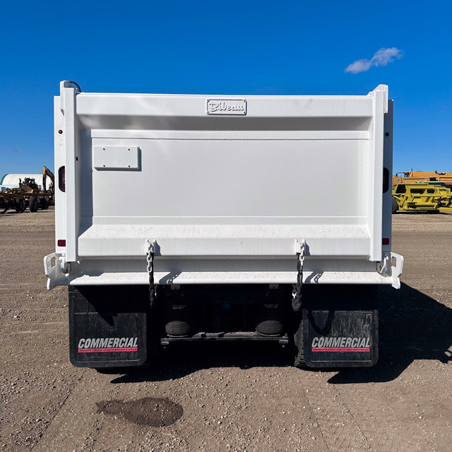 2024 Kenworth T480 Tandem Dump Truck in Heavy Trucks in St. Albert - Image 4