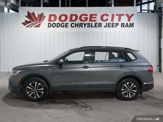 2022 Volkswagen Tiguan Trendline in Cars & Trucks in Saskatoon - Image 2