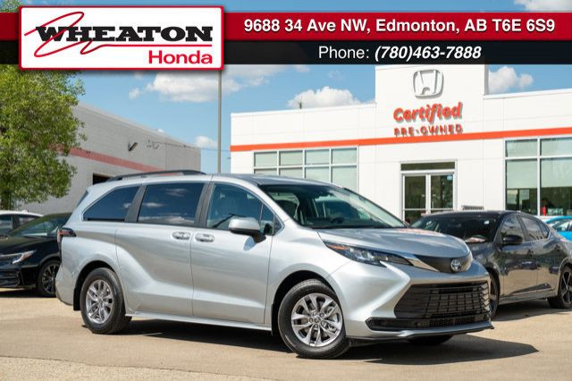 2025 Toyota Sienna LE in Cars & Trucks in Edmonton