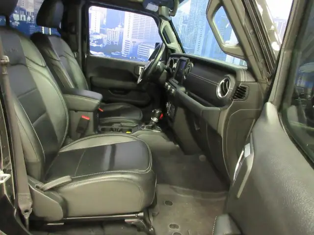JEEP WRANGLER 2023 UNLIMITED SAHARA 4X4 GPS CUIR CAMERA 38900 KM in Cars & Trucks in Lévis - Image 27