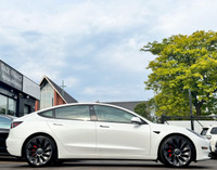 Tesla Model 3 Performance AWD - Dual Motor - Pearl White Multi-Coat Exterior on Black Interior - Car... (image 5)
