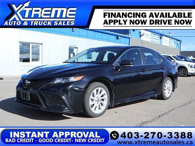 2022 Toyota Camry SE - NO FEES! in Cars & Trucks in Calgary