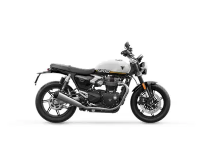 A perfect blend of contemporary design and authentic DNA; exhilarating sports performance and agile...