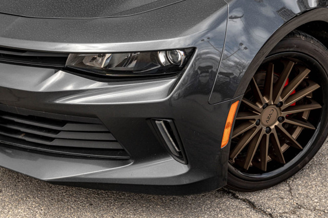 2017 Chevrolet Camaro 2dr Cpe 1LT in Cars & Trucks in Mississauga / Peel Region - Image 4