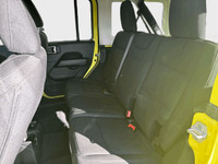 Heated Seats, Heated Steering Wheel, Dual-Zone Automatic climate control, Remote Start, Alpine Premi... (image 8)
