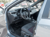 Recent Arrival!Reverse Camera, Locally Owned, Clean Car fax Report and Accident free, One Owner, Non... (image 4)