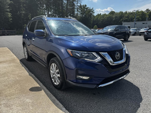 Nissan Rogue SV AWD Tissu Mags Push Start Toit Panoramique 2020  in Cars & Trucks in Trois-Rivières - Image 3