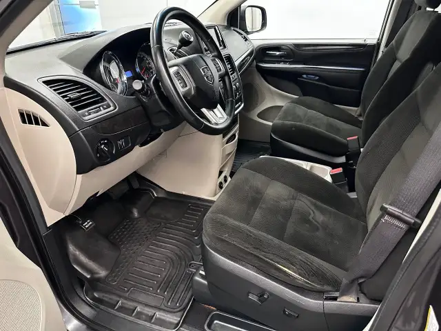 2015 Dodge Grand Caravan in Cars & Trucks in Lethbridge - Image 14