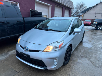 2015 Toyota Prius BASE NEW SAFETY CLEAN TITLE