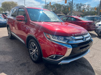 HERE IS A NICE CLEAN ACCIDENT FREE WELL MAINTAINED 7 PASSENGER SUV THAT LOOKS AND DRIVES GREAT AND S... (image 2)