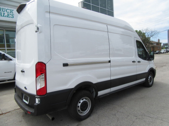  2021 Ford Transit T250 HIGH ROOF 148\" W/BASE EXT CARGO /7 IN S in Cars & Trucks in Markham / York Region - Image 3