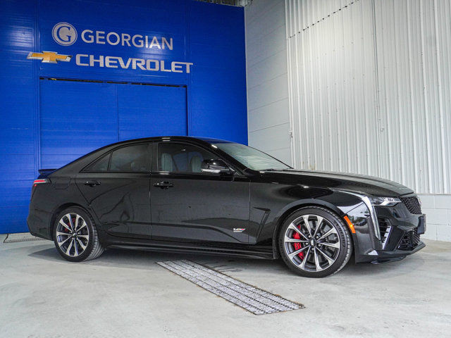2024 Cadillac CT4-V Blackwing- Sunroof - Heated / Vented Seats in Cars & Trucks in Barrie - Image 2