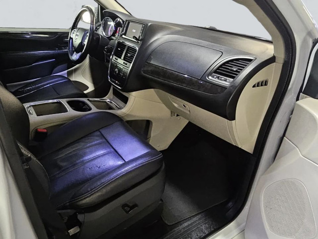2018 Dodge Grand Caravan Crew in Cars & Trucks in City of Montréal