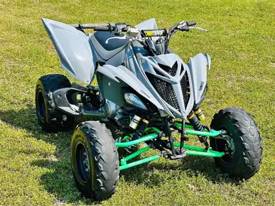 APPLY NOW: https://www.ridecollective.ca/get-pre-approved The 2022 YAMAHA RAPTOR 700R is a high-perf...