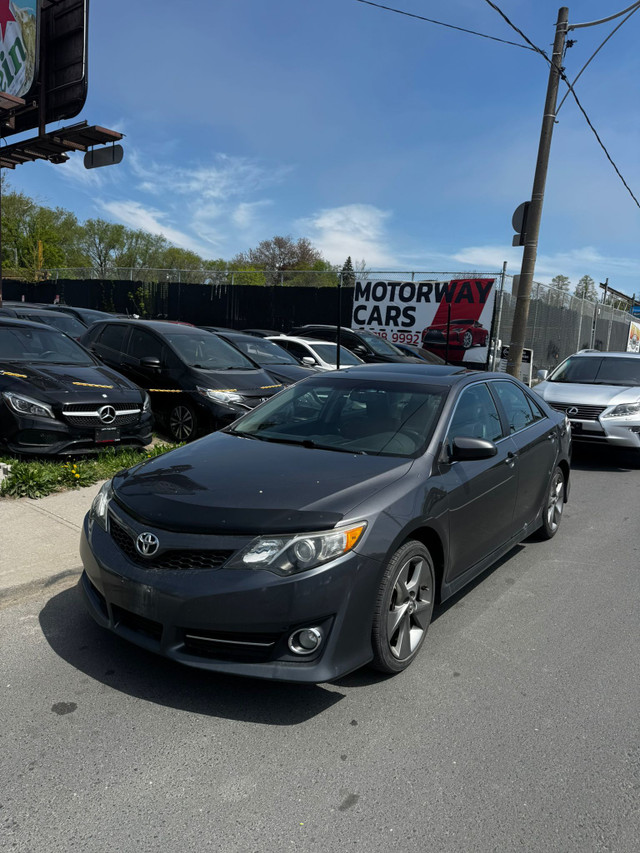 2013 Toyota Camry SE | NO ACCIDENT | SUNROOF | LEATHER | SAFETY in Cars & Trucks in City of Toronto - Image 3