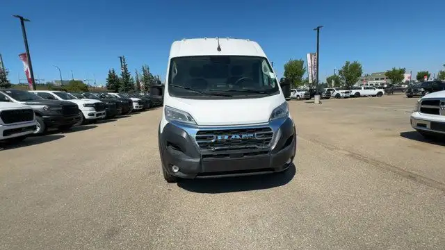 2025 Ram ProMaster Cargo Van SLT | Backup Camera | Remote Start in Cars & Trucks in Edmonton - Image 5