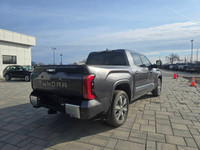 2022 Toyota Tundra 4x4 Crewmax Capstone Hybrid with 61,000kms. Loaded with Leather, Panoramic Sunroo... (image 4)