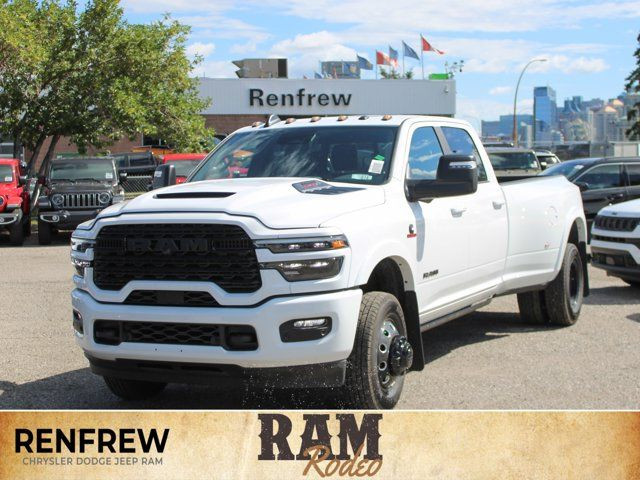 2025 Ram 3500 Limited 4x4, Sunroof, Pwr Running Boards, FULLY in Cars & Trucks in Calgary