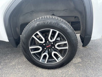 Clean Car Fax**Trade In Vehicle**GMC**Sierra**AT4**5.3L**V8**4x4**Leather Seats**Heated and Ventilat... (image 8)